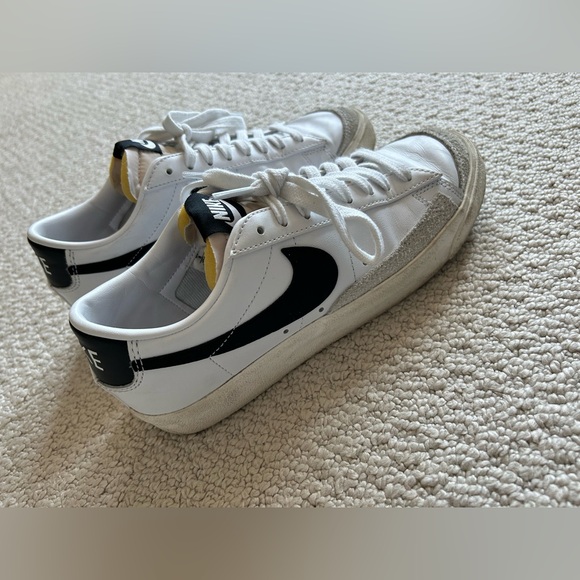Blazer Nike shoes, US 8, fits EU 39, worn but no damages, see pictures - Picture 2 of 5